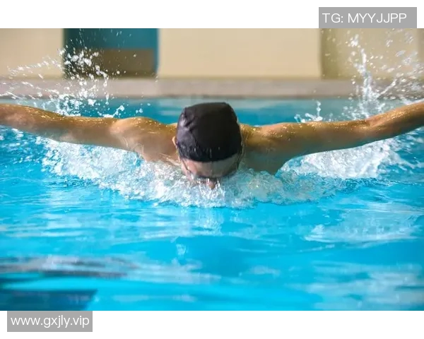 如何从零基础开始学习游泳并提高技巧的完整指南